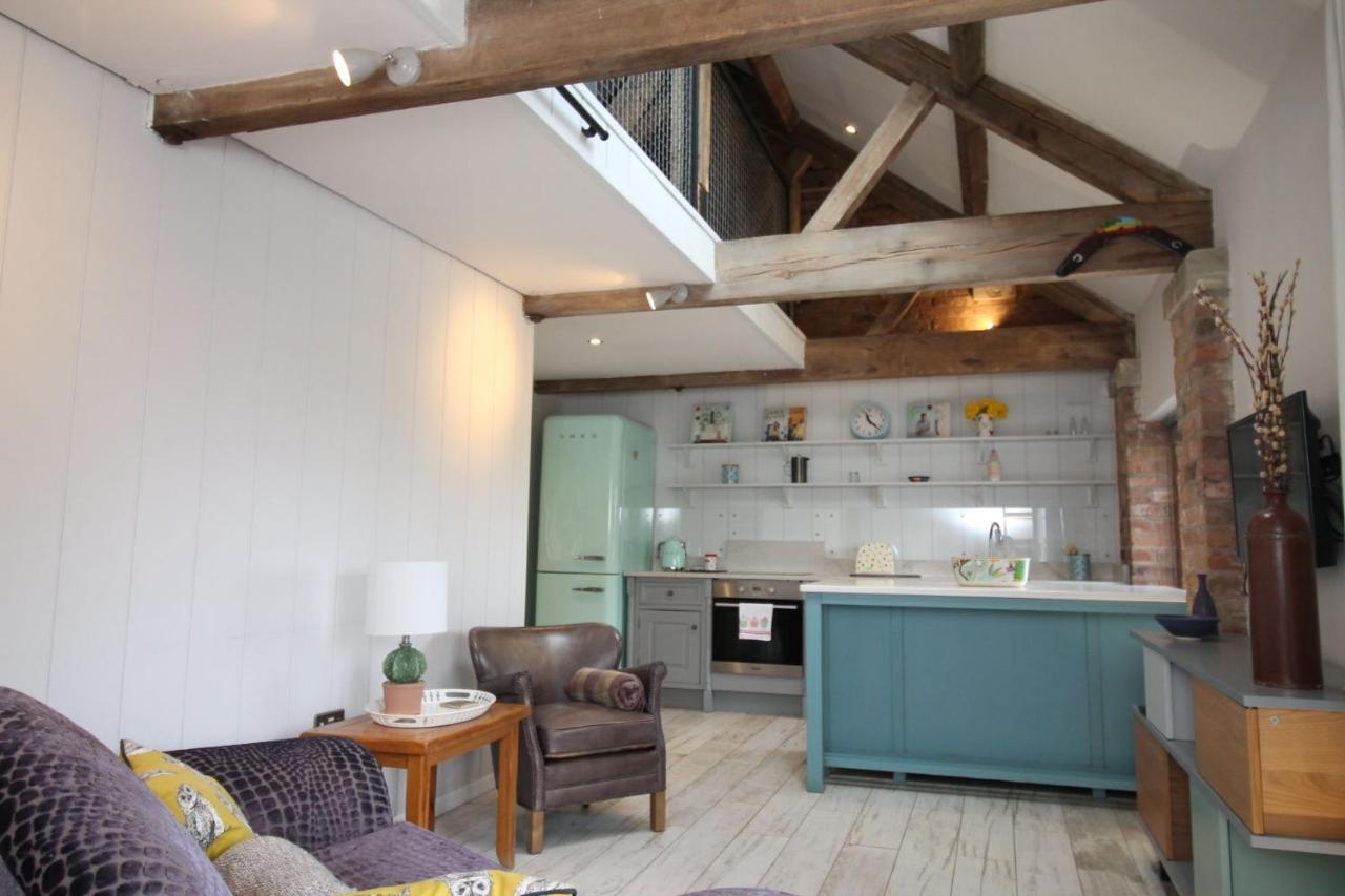 The Hayloft - Cheshire Villa Crewe Ngoại thất bức ảnh