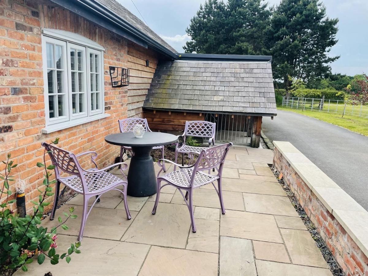 The Hayloft - Cheshire Villa Crewe Ngoại thất bức ảnh